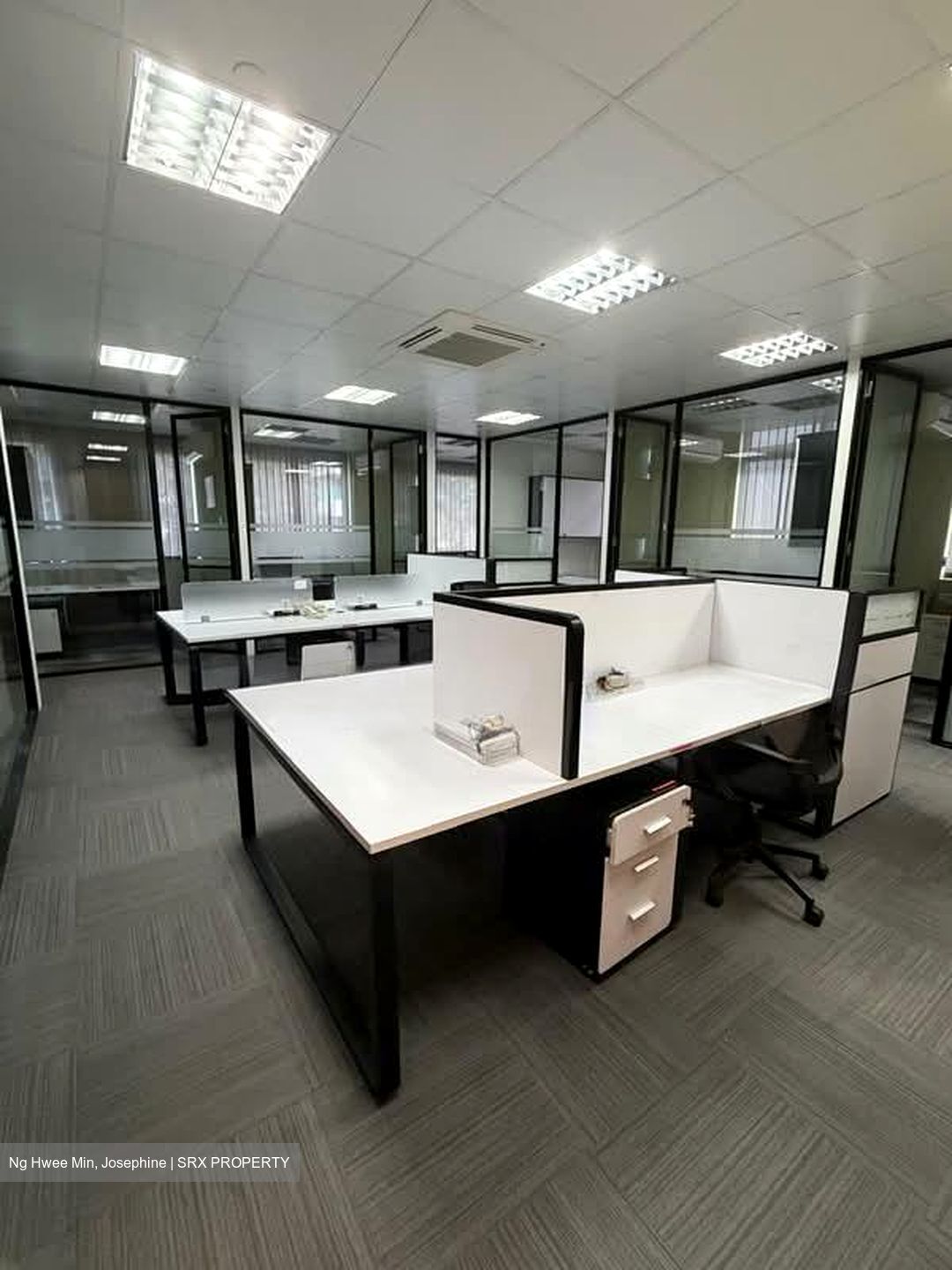 Solstice Business Center (D19), Factory #547163271